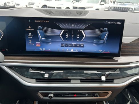 Used 2025 BMW X5 xDrive40i w/ Premium Package image 21
