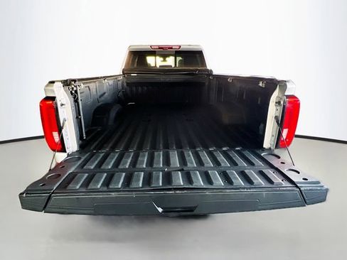 Used 2022 GMC Sierra 3500 Denali w/ Denali Ultimate Package image 29