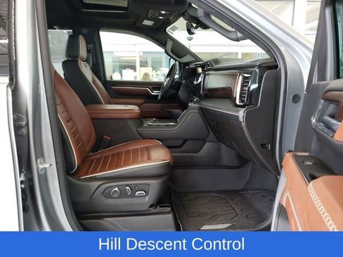 Used 2025 GMC Sierra 2500 Denali Ultimate image 20