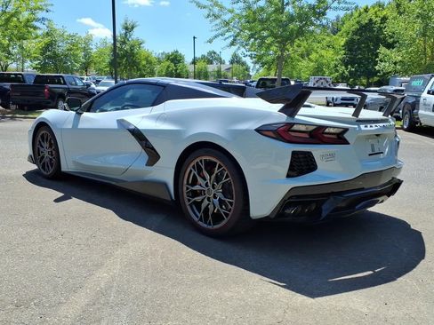 Used 2023 Chevrolet Corvette Stingray Premium Conv w/ Z51 Performance Package RWD image 26