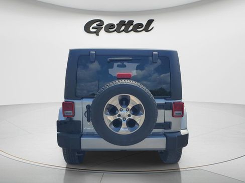Certified 2018 Jeep Wrangler Unlimited Sahara w/ Connectivity Group AWD/4WD image 6