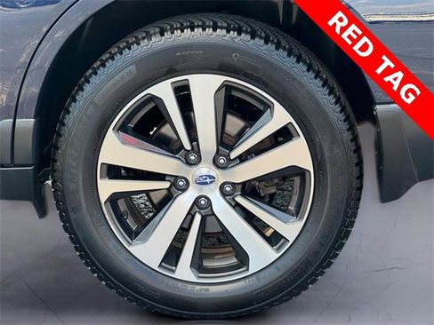 Used 2018 Subaru Outback 2.5i Limited image 7