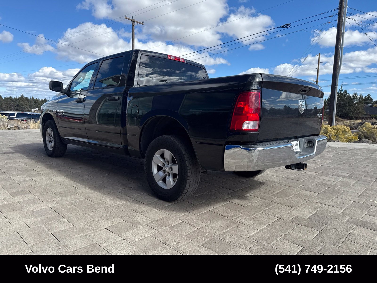 Used 2017 RAM 1500 ST w/ SXT Appearance Group AWD/4WD image 5