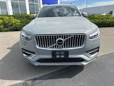 Used 2024 Volvo XC90 B6 Ultimate AWD/4WD image 2