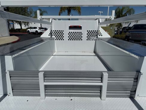 New 2025 GMC Sierra 3500 Pro w/ Fleet Convenience Package image 11