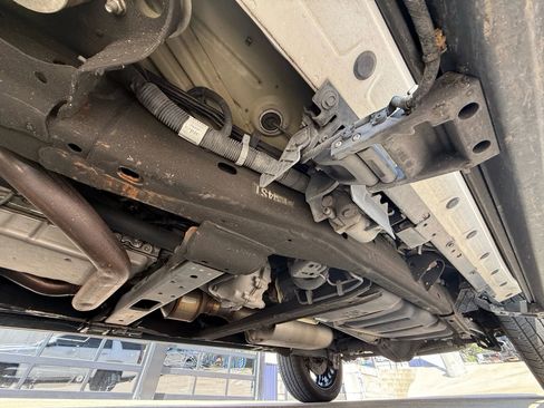 Used 2019 Cadillac Escalade Platinum image 86