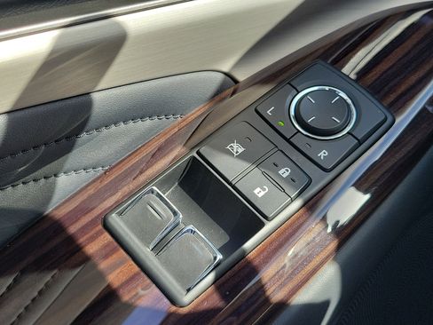 Used 2022 Lexus RC 300 image 22