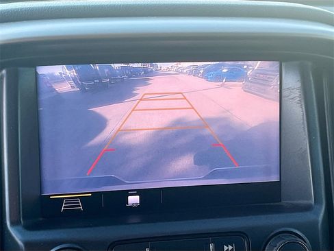 Used 2020 Chevrolet Colorado Z71 image 13