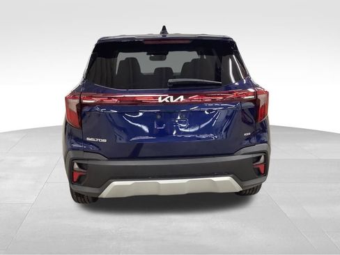 Certified 2025 Kia Seltos LX AWD/4WD image 6