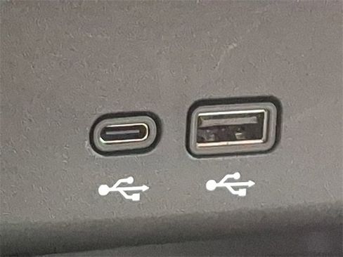 Used 2024 Buick Envista Avenir image 24