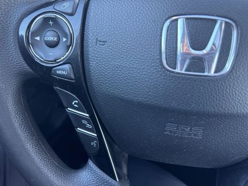 Used 2016 Honda Accord EX image 25