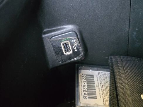 Used 2019 Jeep Wrangler Rubicon image 78