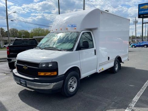 New 2025 Chevrolet Express 3500 w/ Power Convenience Package RWD image 13