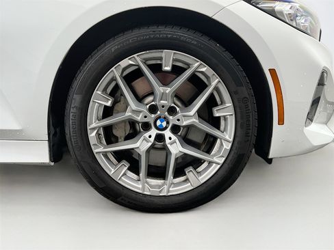 Used 2025 BMW 330i Sedan image 35