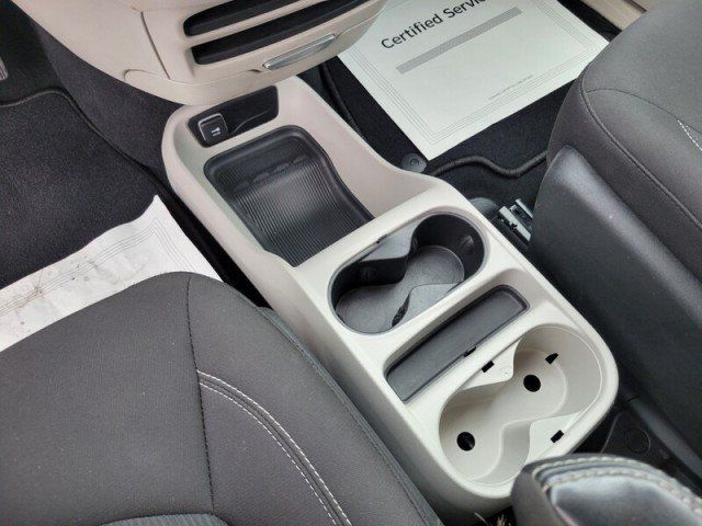 Used 2023 Chrysler Voyager LX FWD image 17
