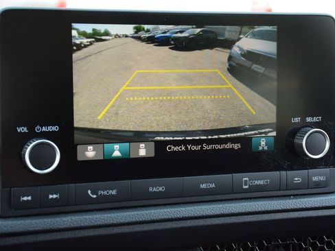 Used 2025 Honda CR-V EX image 27