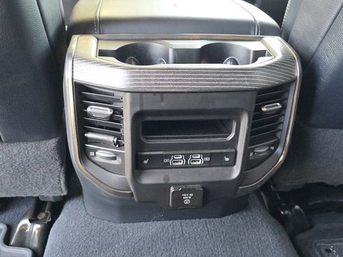 Used 2021 RAM 2500 Limited AWD/4WD image 20