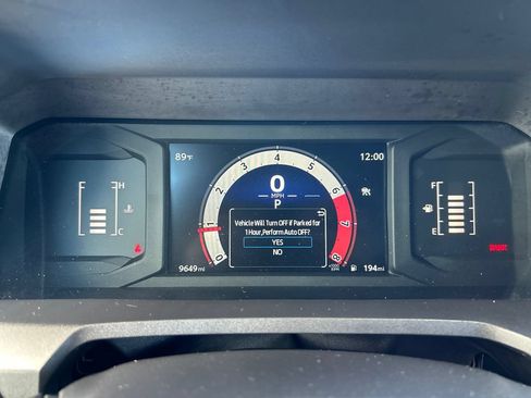 Used 2025 Toyota Tacoma SR5 AWD/4WD image 18