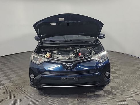 Used 2018 Toyota RAV4 XLE w/ Plus Extra Value Package AWD/4WD image 13