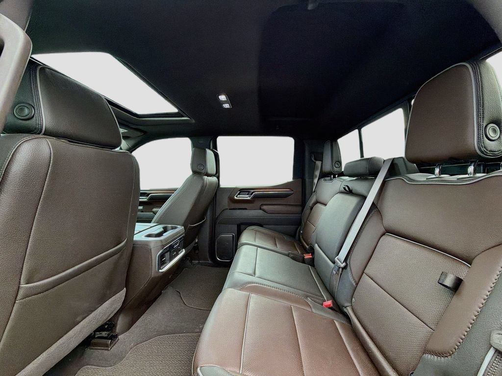 Used 2025 GMC Sierra 1500 Denali w/ Denali Reserve Package AWD/4WD image 26