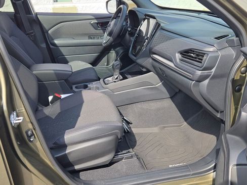 Certified 2025 Subaru Forester Premium w/ Protection Package (1PH) AWD/4WD image 6