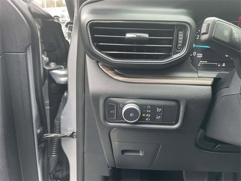 Used 2020 Ford Explorer Limited image 14