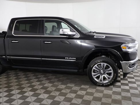 Used 2022 RAM 1500 Limited w/ Off-Road Group image 17