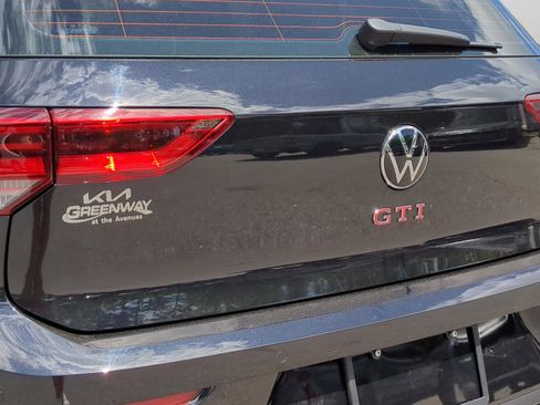 Used 2023 Volkswagen GTI Autobahn FWD image 33