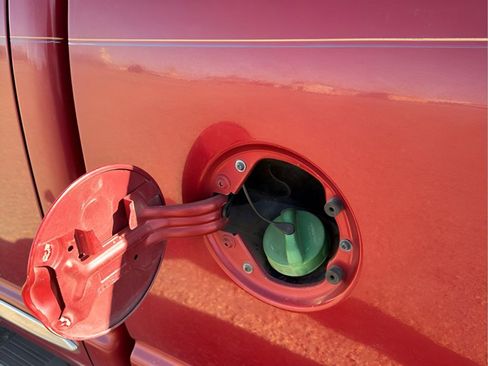 Used 2008 Dodge Ram 2500 Truck ST image 13