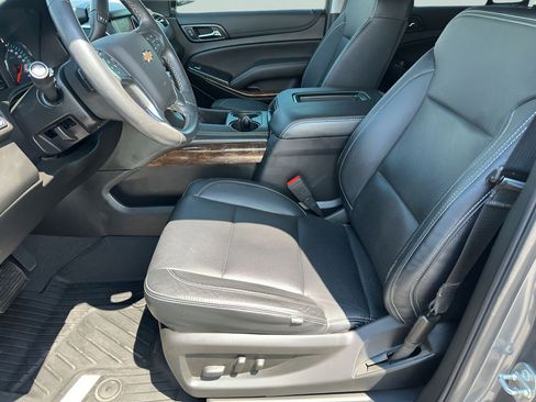 Used 2020 Chevrolet Tahoe LS w/ Enhanced Driver Alert Package RWD image 10