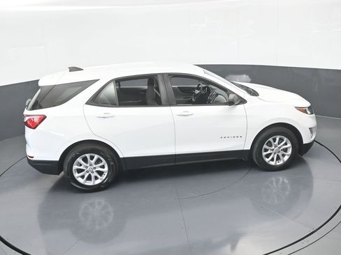 Used 2021 Chevrolet Equinox LS image 48