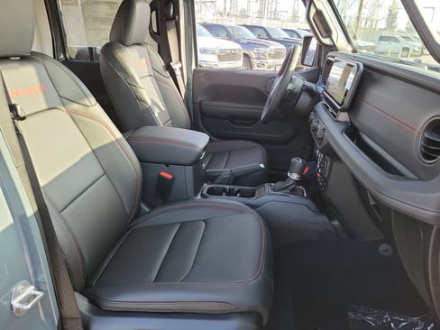 New 2026 Jeep Wrangler Unlimited Rubicon AWD/4WD image 17
