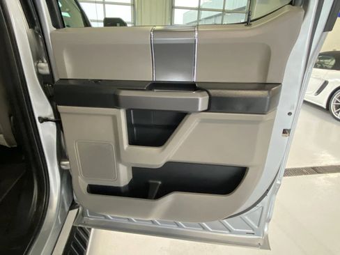 Used 2020 Ford F150 XLT w/ Equipment Group 302A Luxury image 19