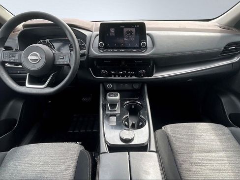 Certified 2023 Nissan Rogue SV image 22
