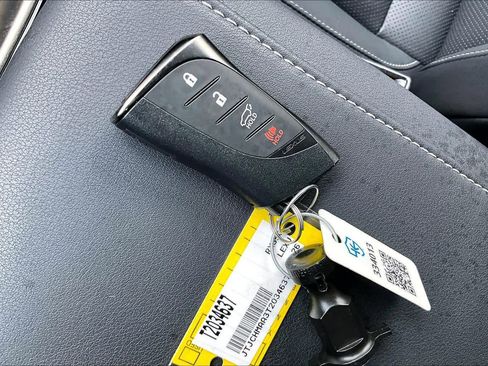 Used 2026 Lexus RX 350 Premium w/ Accessory Package (Z1) FWD image 15