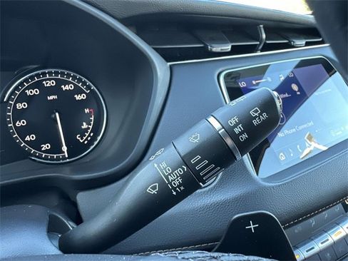 Certified 2022 Cadillac XT4 Premium Luxury w/ Enhanced Visibility Package image 70