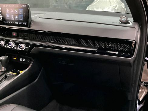 Used 2024 Honda CR-V Sport Touring image 18