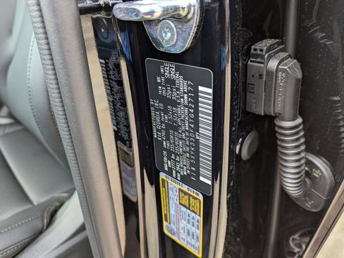 New 2026 Kia Sportage EX image 35