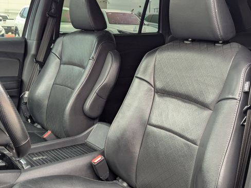 Used 2019 Honda Passport Touring image 14