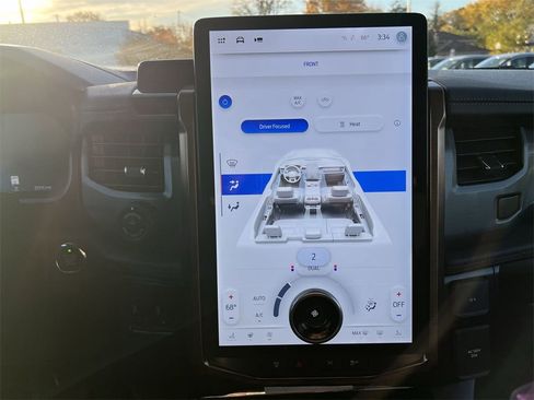 Used 2023 Ford F150 Lightning Lariat w/ Equipment Group 511A High image 17