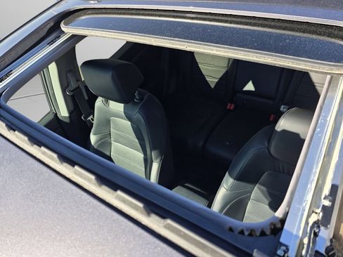 Used 2019 Honda CR-V EX-L image 4