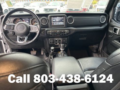 Used 2020 Jeep Gladiator Overland w/ Safety Group image 15