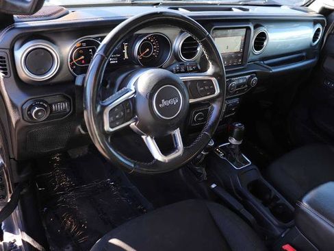 Used 2020 Jeep Wrangler Unlimited Sahara w/ Uconnect 4C Nav & Sound Group image 2