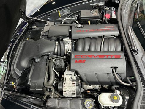 Used 2011 Chevrolet Corvette Grand Sport w/ Preferred Equipment Group RWD image 21