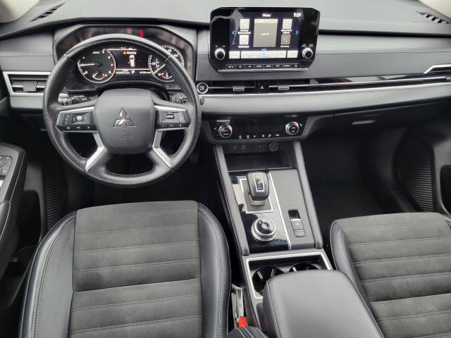 Used 2024 Mitsubishi Outlander SE FWD image 26