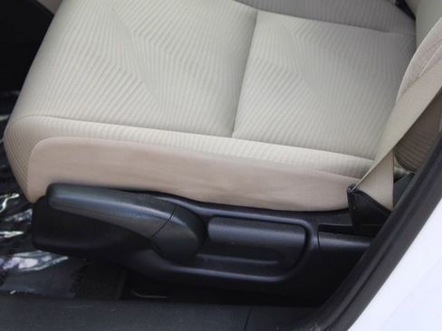 Used 2016 Honda Accord LX image 15