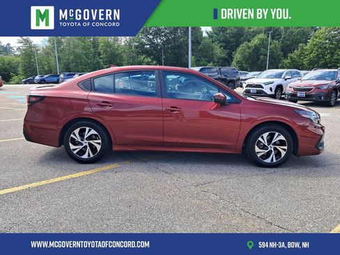 Used 2024 Subaru Legacy Premium AWD/4WD image 8