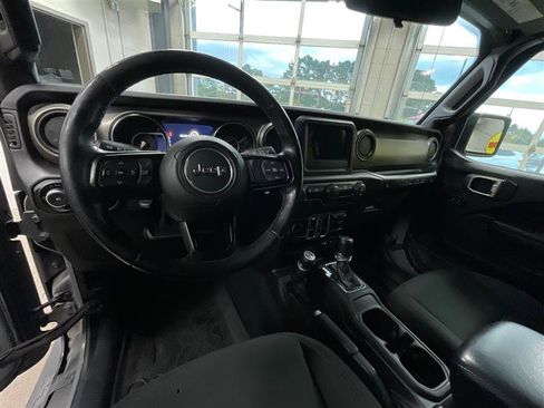 Used 2019 Jeep Wrangler Unlimited Sport S AWD/4WD image 12