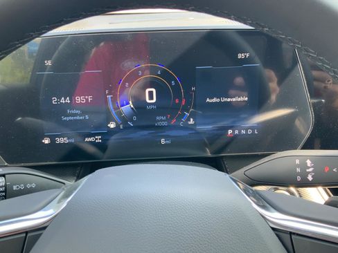 New 2026 Chevrolet Equinox LT w/ Convenience Package II image 20