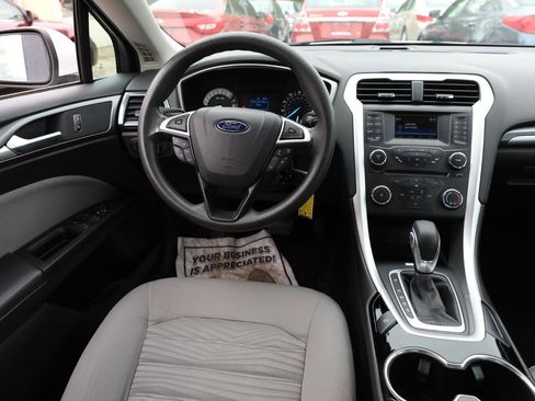 Used 2016 Ford Fusion S FWD image 13